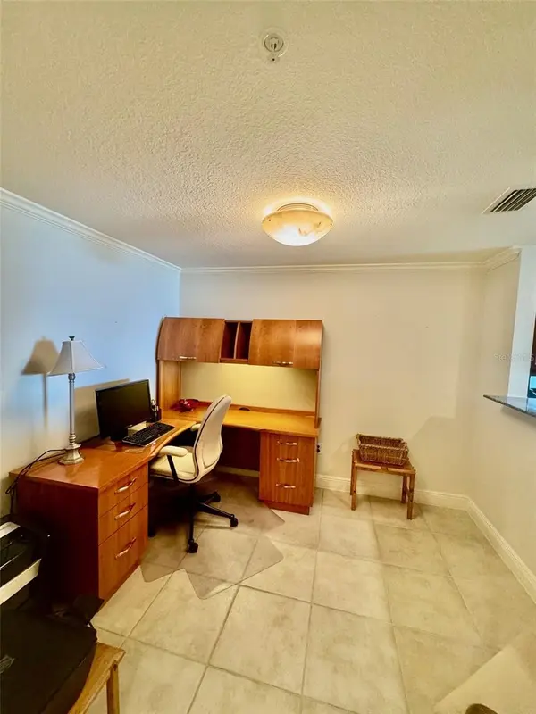 800 N TAMIAMI TRL #708, Sarasota, FL 34236
