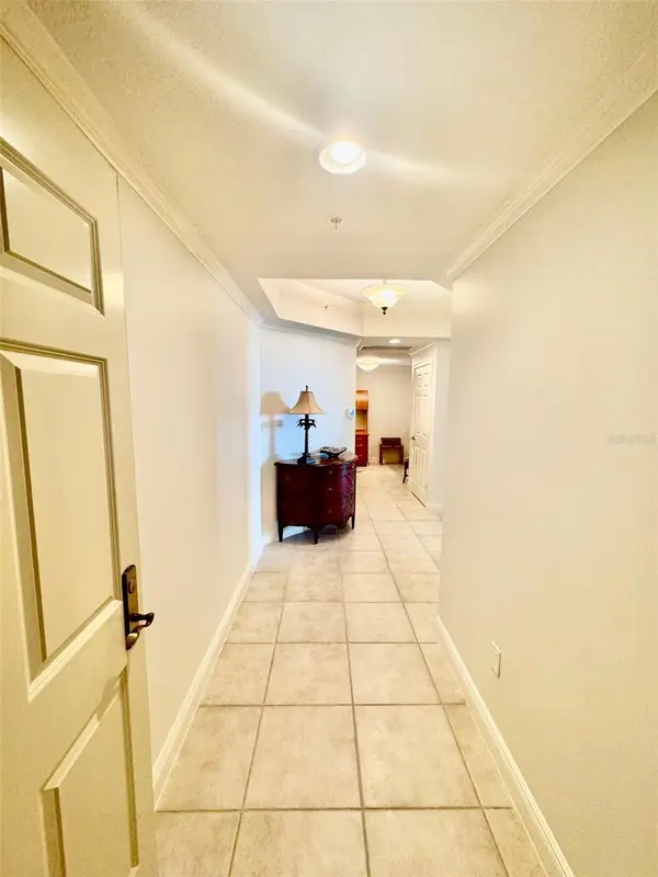 800 N TAMIAMI TRL #708, Sarasota, FL 34236