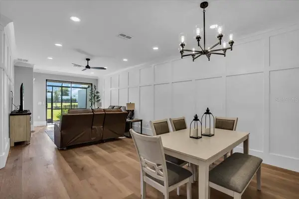 15736 SUNNY DAY DR, Bradenton, FL 34211