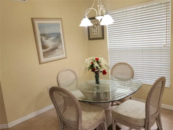 6872 FAIRVIEW TER #101, Bradenton, FL 34203