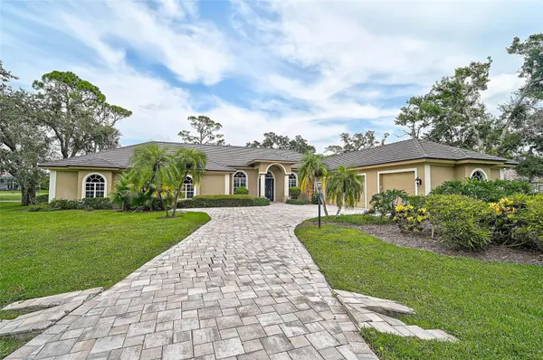 852 MACEWEN DR, Osprey, FL 34229