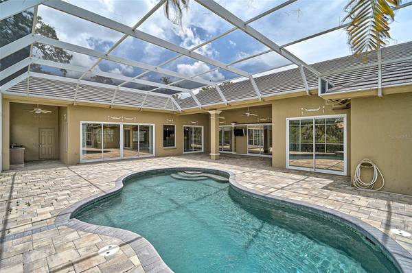 852 MACEWEN DR, Osprey, FL 34229