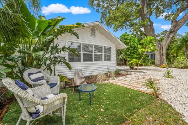 2705 2ND AVE W, Bradenton, FL 34205