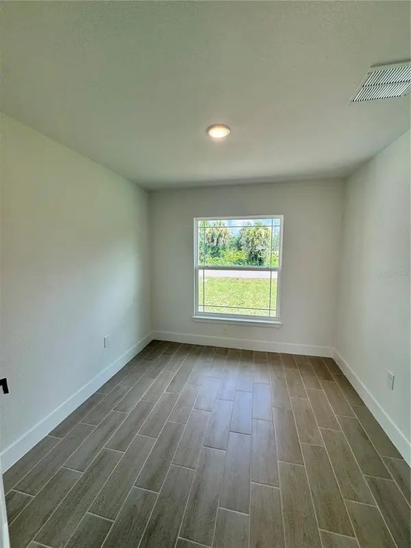 5923 GIFFEN AVE, North Port, FL 34291