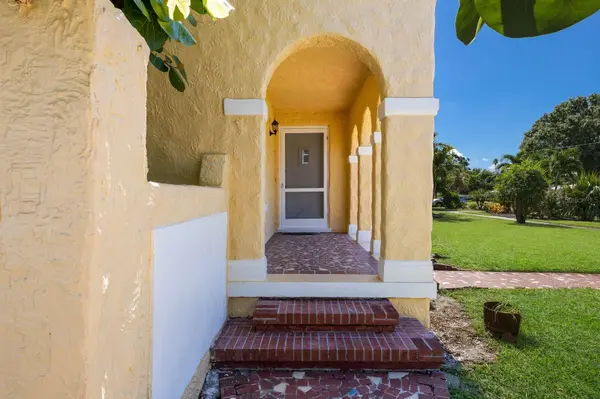 455 ACACIA DR, Sarasota, FL 34234