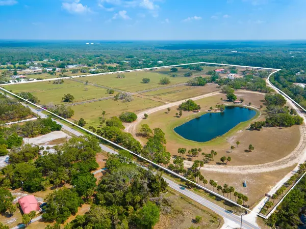 600 N JACKSON RD, Venice, FL 34292
