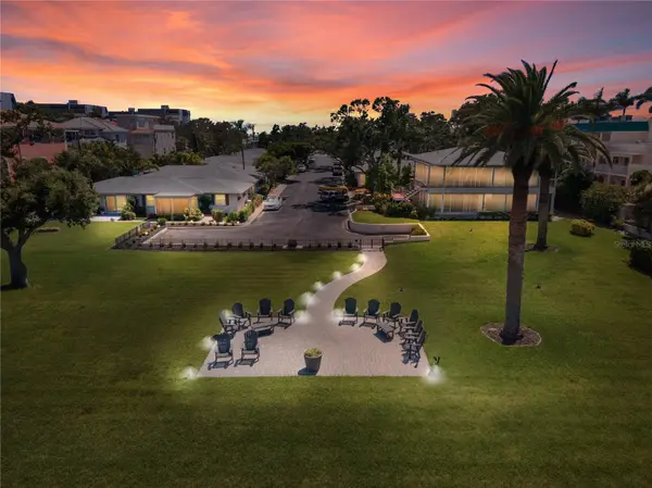 6005 MIDNIGHT PASS RD #N13, Sarasota, FL 34242