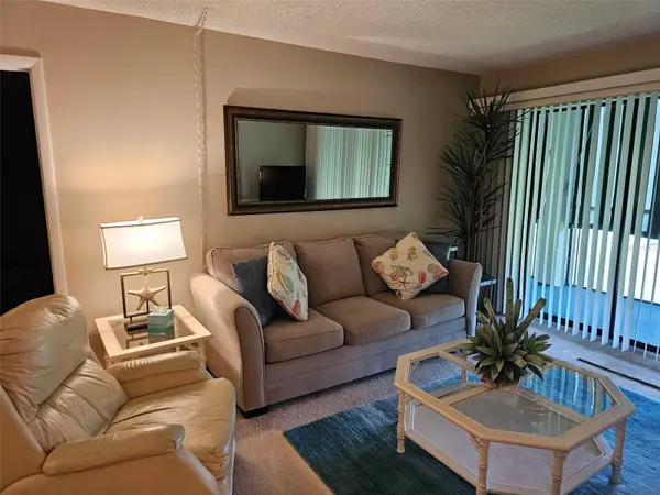 4119 61ST AVENUE TER W #303, Bradenton, FL 34210