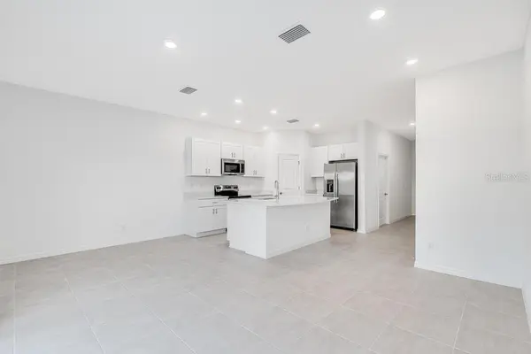 3035 NOVARA LN, Lakewood Ranch, FL 34211