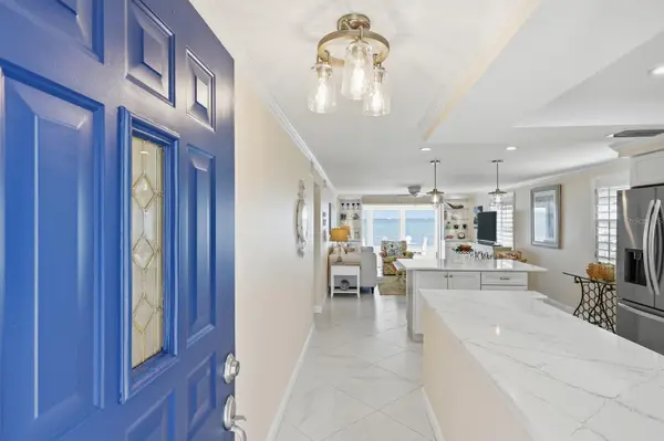 957 SPANISH DR N, Longboat Key, FL 34228
