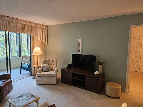 586 LAKESIDE DR #586, Bradenton, FL 34210