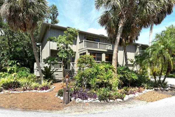 1473 LANDINGS CIR #44, Sarasota, FL 34231
