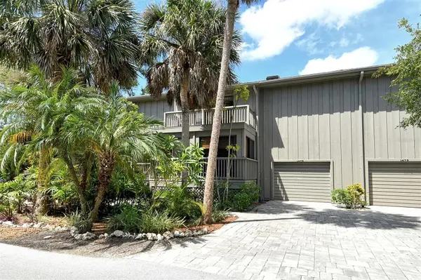 1473 LANDINGS CIR #44, Sarasota, FL 34231