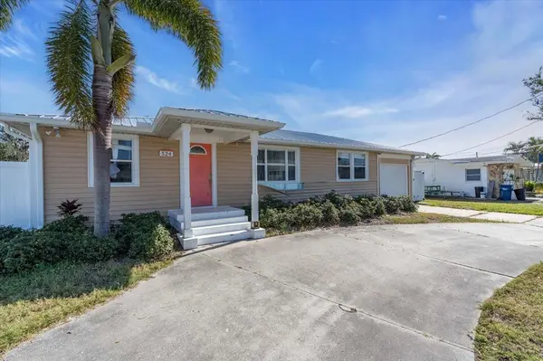 524 PALM AVE, Ellenton, FL 34222