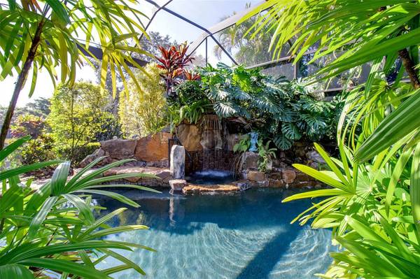 8116 LONE TREE GLN, Lakewood Ranch, FL 34202