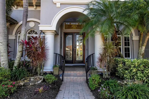 8116 LONE TREE GLN, Lakewood Ranch, FL 34202
