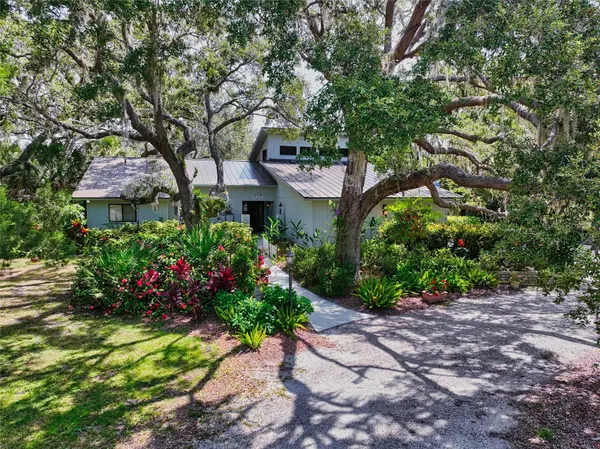 4737 STONE RIDGE TRL, Sarasota, FL 34232