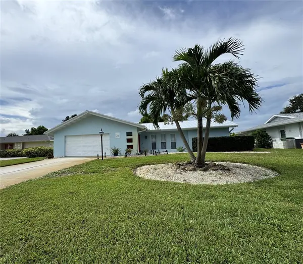 6813 13TH AVENUE DR W, Bradenton, FL 34209