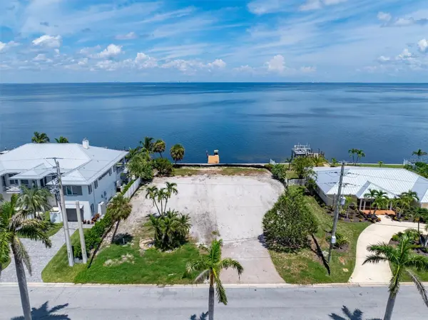 659 KEY ROYALE DR, Holmes Beach, FL 34217
