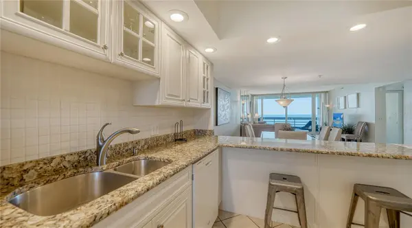 1055 GULF OF MEXICO DR #504, Longboat Key, FL 34228