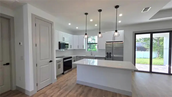 4802 SUNBURST AVE, North Port, FL 34286
