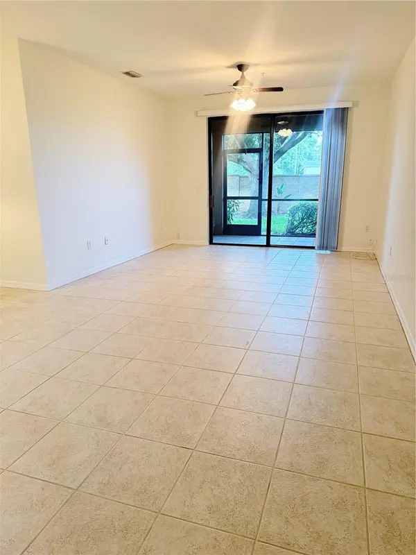 4037 OVERTURE CIR #4037, Bradenton, FL 34209