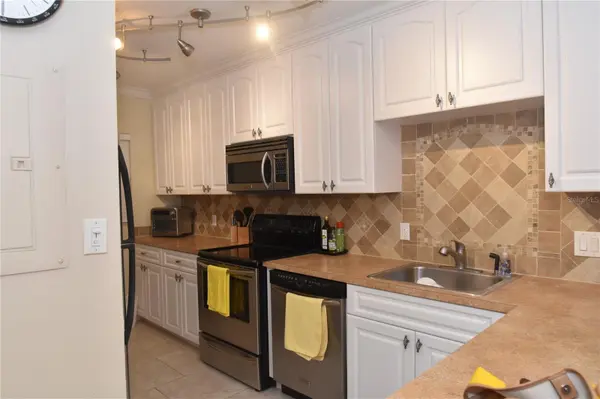 3700 S OSPREY AVE #315, Sarasota, FL 34239