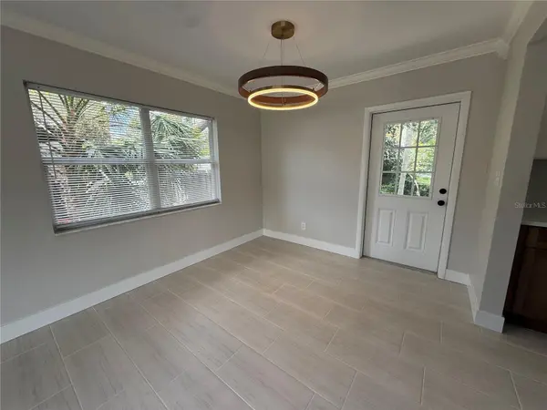 3135 ALTA VISTA ST, Sarasota, FL 34237