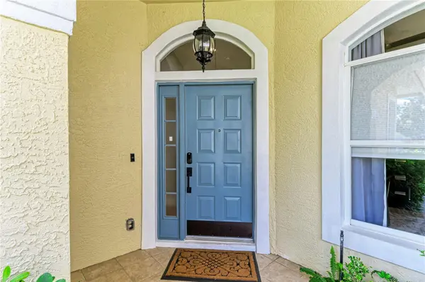 6622 OAKBROOKE CIR, Bradenton, FL 34202