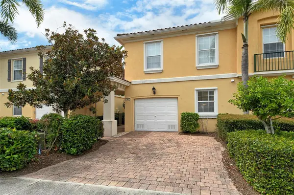 1400 BURGOS DR, Sarasota, FL 34238