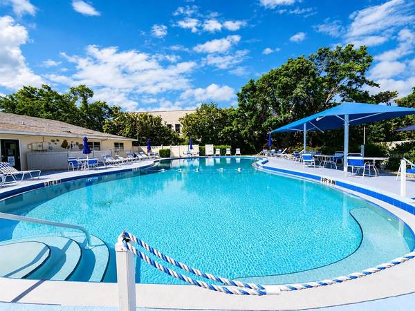 390 301 BLVD W #5B, Bradenton, FL 34205