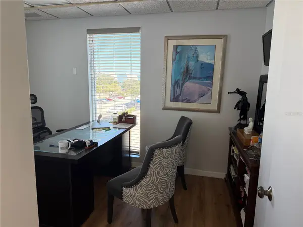 1219 S EAST AVE #3-304, Sarasota, FL 34239