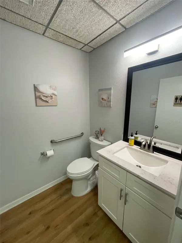 1219 S EAST AVE #3-304, Sarasota, FL 34239