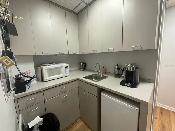 1219 S EAST AVE #3-304, Sarasota, FL 34239