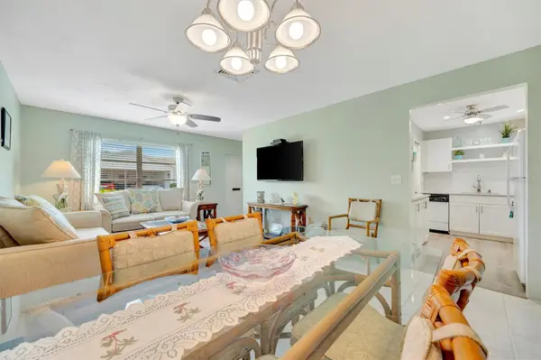 6057 CORAL WAY #3, Bradenton, FL 34207