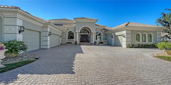 7320 BARCLAY CT, University Park, FL 34201
