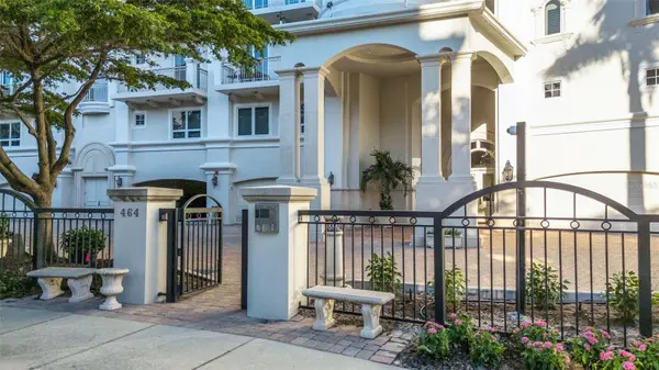 464 GOLDEN GATE PT #403, Sarasota, FL 34236