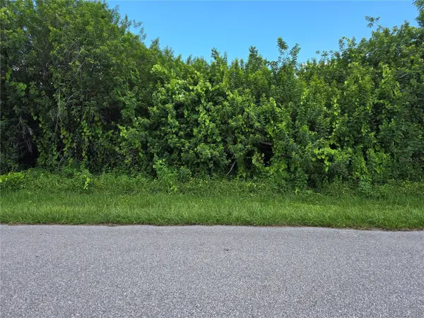 167 LENOIR ST NW, Port Charlotte, FL 33948