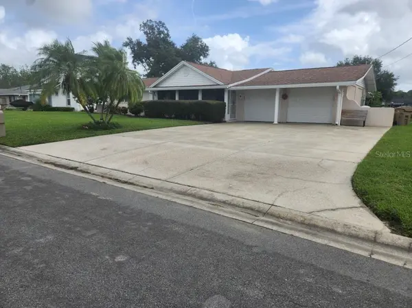 26630 CAYMAN DR, Tavares, FL 32778