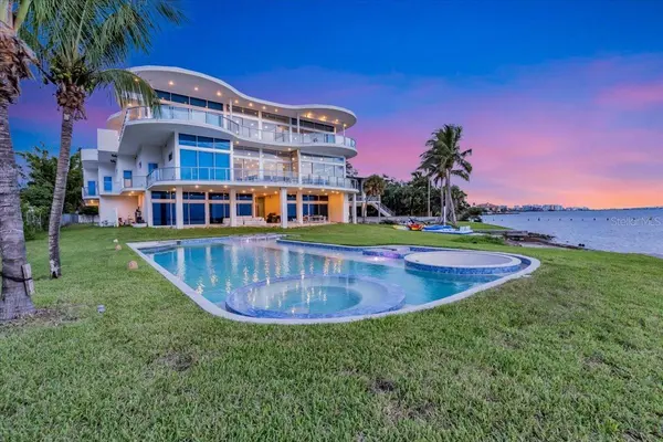 4035 BAY SHORE RD, Sarasota, FL 34234