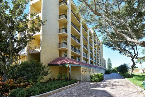 8710 MIDNIGHT PASS RD #405, Sarasota, FL 34242