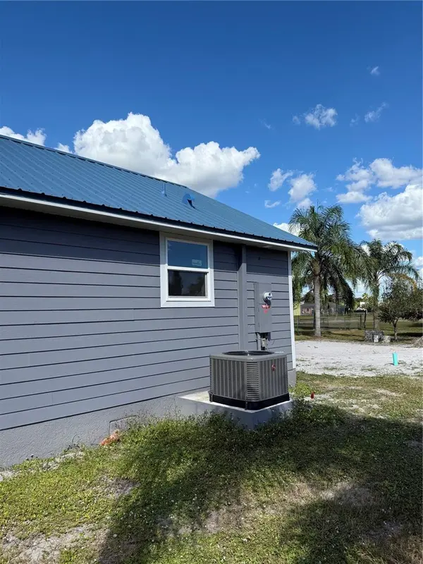 103 S ROGERS AVE, Arcadia, FL 34266