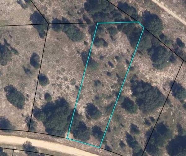 5738 N CRATER LAKE CIR, Keystone Heights, FL 32656