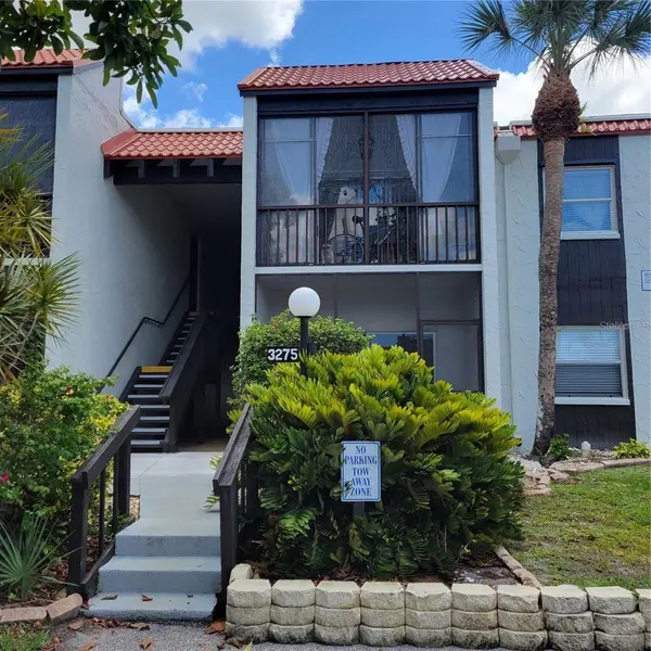 3275 BENEVA RD #104, Sarasota, FL 34232