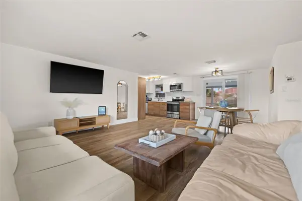 219 CORAL RD, Venice, FL 34293