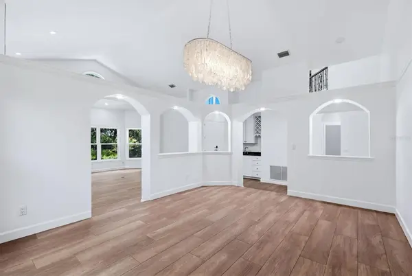 1351 DIXIE LEE LN, Sarasota, FL 34231
