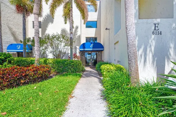 6114 43RD ST W #407E, Bradenton, FL 34210