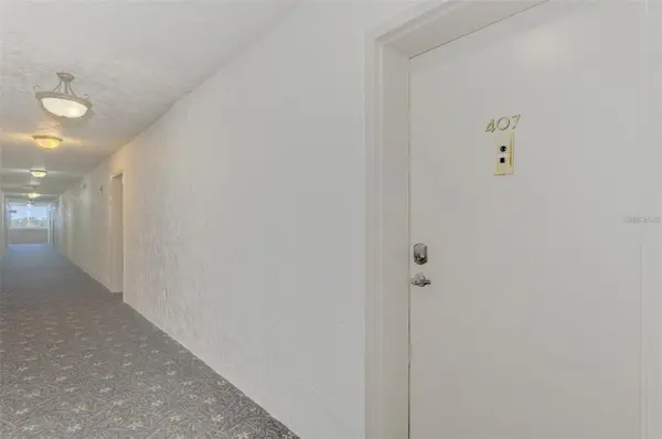 6114 43RD ST W #407E, Bradenton, FL 34210