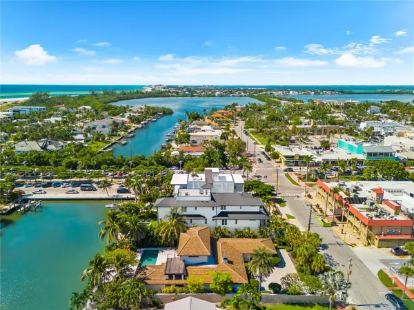551 S WASHINGTON DR, Sarasota, FL 34236