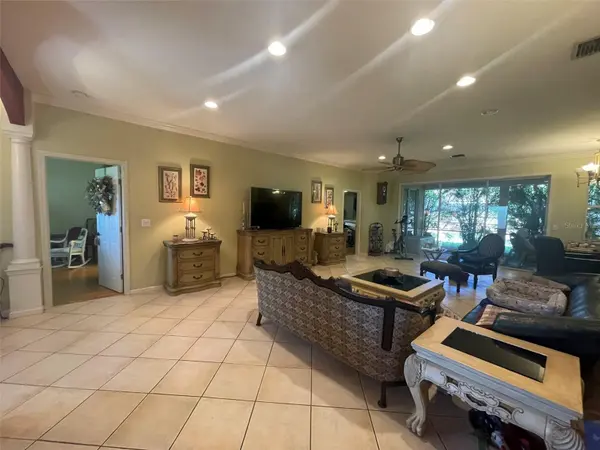 Address not disclosed, Sarasota, FL 34233